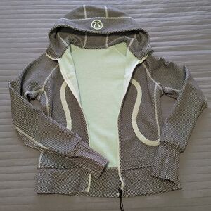 Women's Lululemon Scuba Full-Zip Hoodie Sweater black/mint, pattern. Size 4